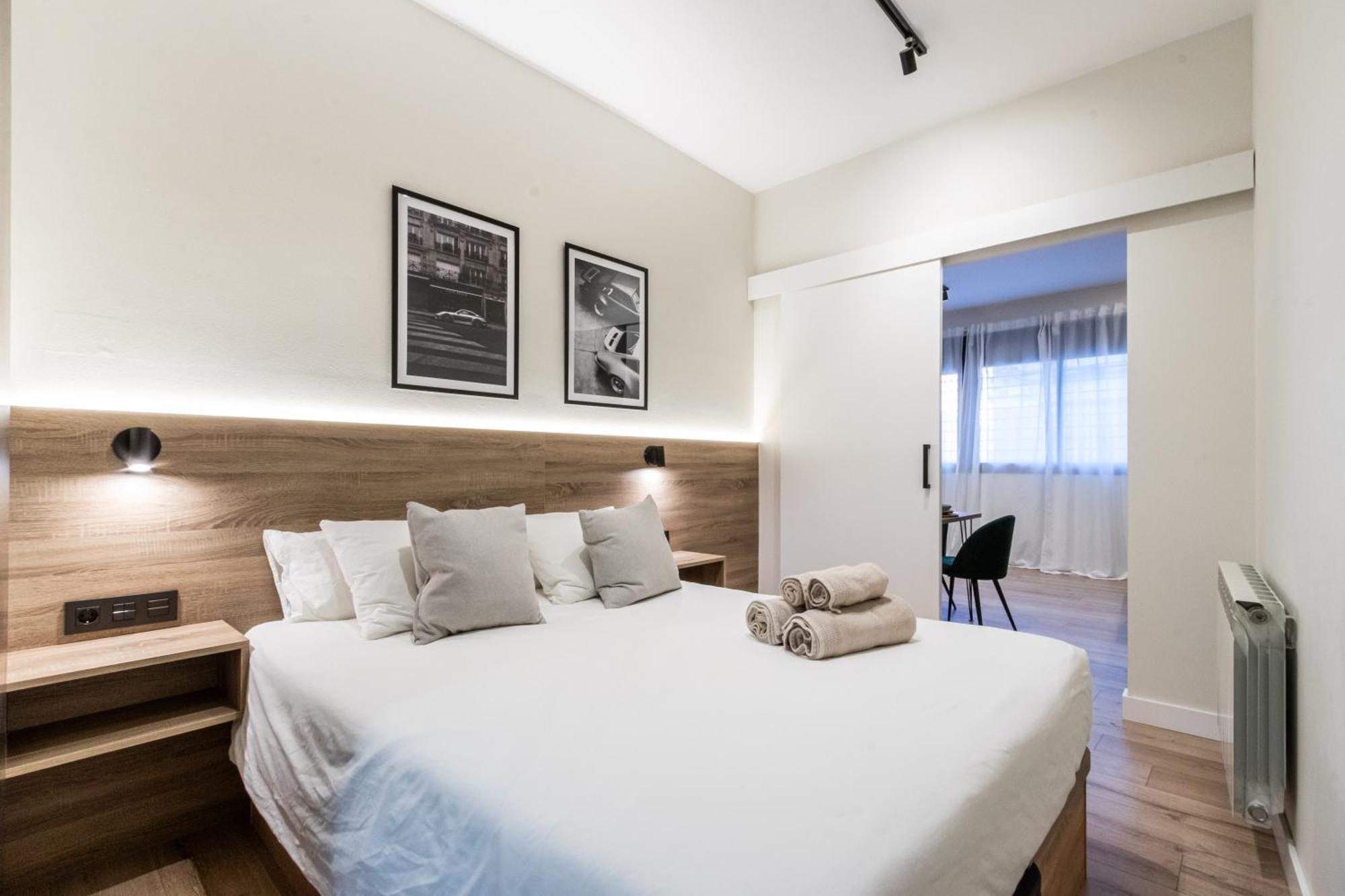 Exclusive Apartments Barcelona 4 Personas St Pere ตาราสซา ภายนอก รูปภาพ